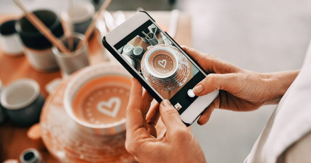 5 Estratégias Comprovadas para Conquistar Clientes como Social Media em 2025